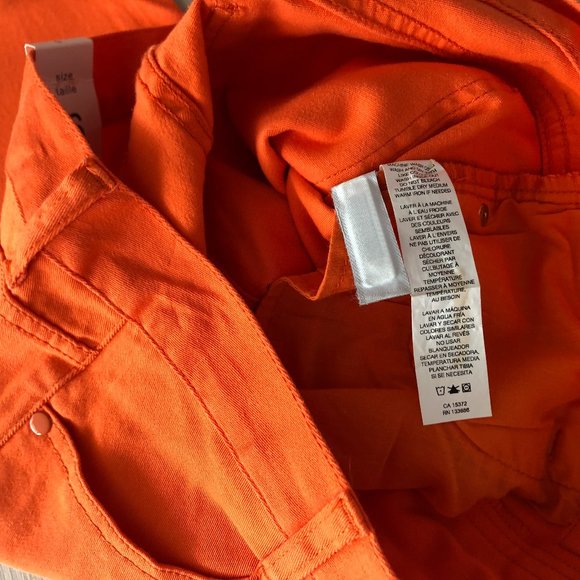 Lace up capri - Picture 2 of 16